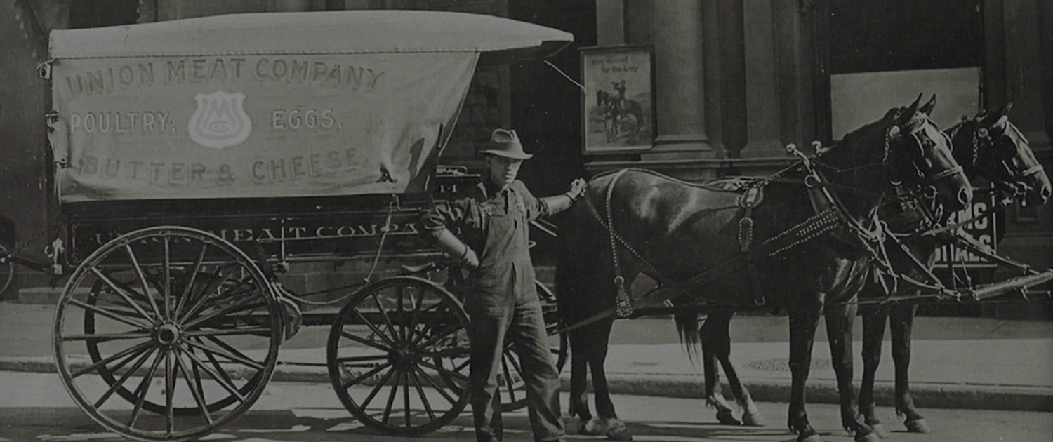 Historical photo of horse and carriage of Teamsters union